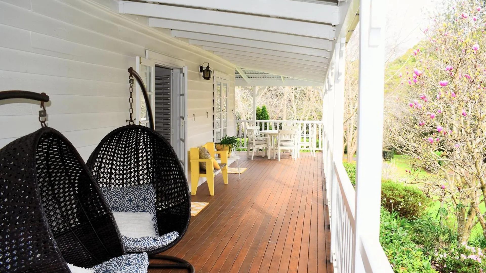Maleny Homestead & Cottage 0*,
